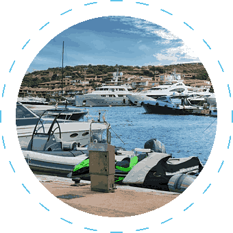 Yachts docked at Porto Rotondo marina, a prime location for yacht maintenance services in Costa Smeralda